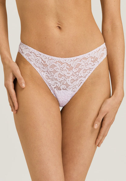 Moments - Lace Thong