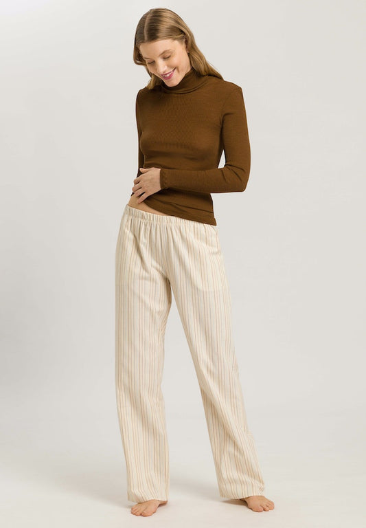 Ellis - Long-Sleeved Turtleneck Top