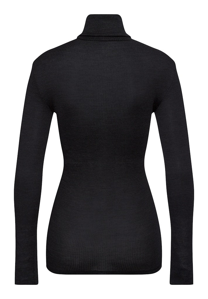 Maria - Long-Sleeved Turtleneck Top