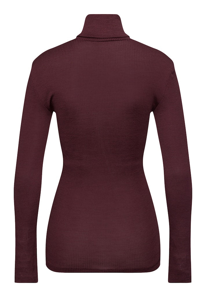 Maria - Long-Sleeved Turtleneck Top