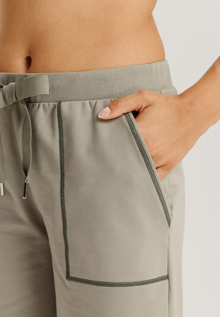 Natural Living - Shorts