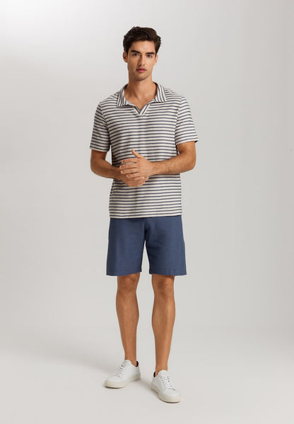 Loungy Summer - Short Sleeved V-Neck Shirt